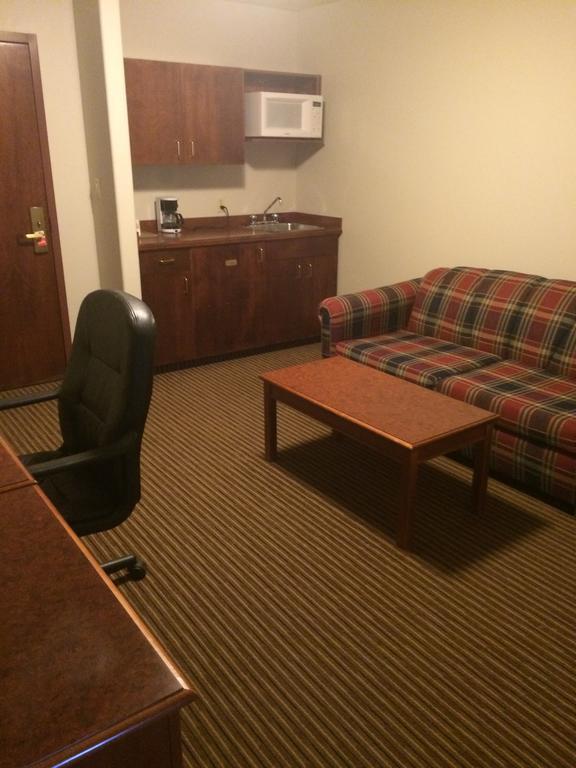 Fox Creek Foxwood Inn And Suites חדר תמונה