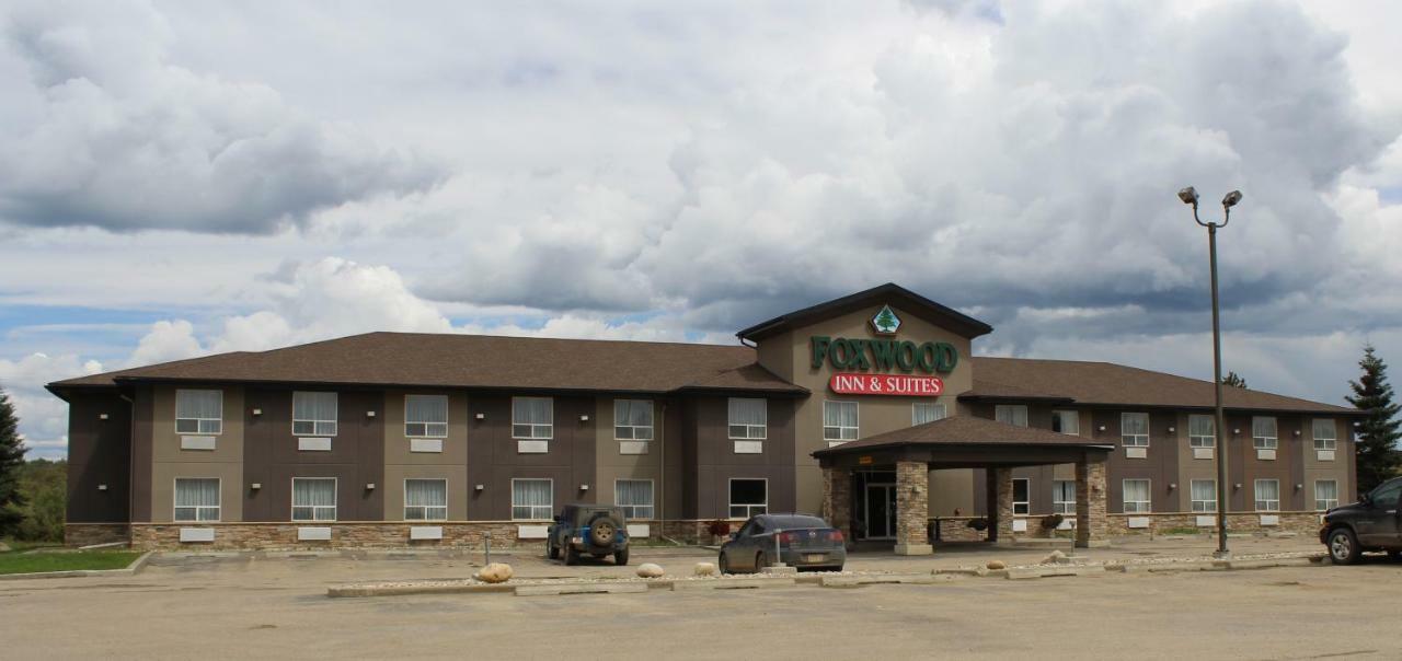 Fox Creek Foxwood Inn And Suites מראה חיצוני תמונה